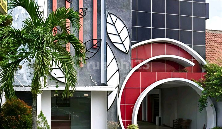 Exclusive 24-Bedroom Hotel in Premium Seturan Area 1