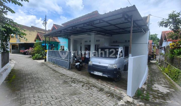 Rumah Siap Huni Jalan Kaliurang Dekat Kampus Dan Perbelanjaan 1