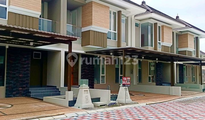 Rumah Mewah Di Perumahan Jalan Kaliurang Km 7 Sleman Dekat Ugm 2