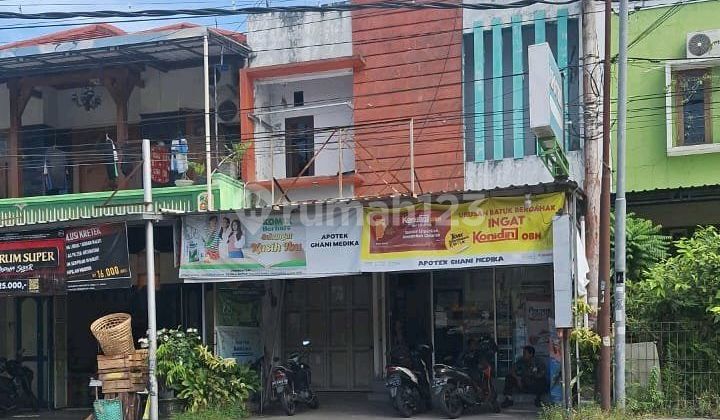 Strategic Business Shophouse by the Side of Gito Gati Road 2