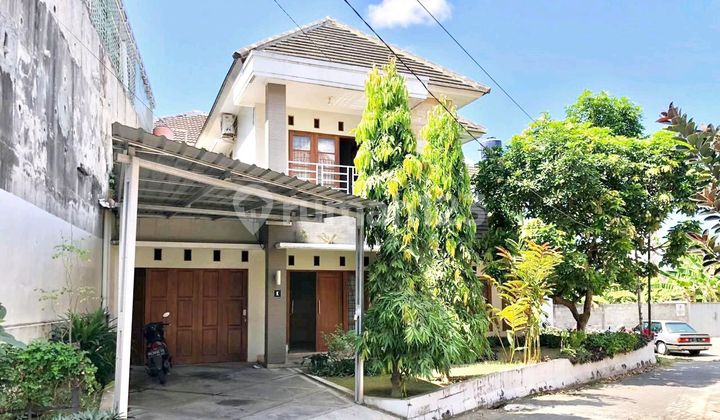 2-Storey House in Tegalrejo Housing Near Tugu Station 2