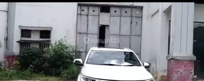 Gudang di Kemanggisan Raya Jakarta Barat, Jakarta Barat 955 m Sudah Renovasi HGB 2