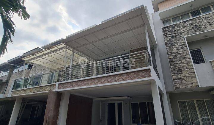 Dijual Cepat Rumah Siap Huni Sudah Renovasi di Perumahan Volendam Pik 1 - Pantai Indah Kapuk 1