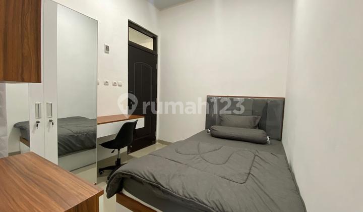 STOP KOST BIASA! Mulai Investasi Rukost KOSTEL Fully Managed, dengan Layanan dan Pengelolaan Standar Hotel, Dekat Kampus dan Pusat Bisnis. Jaminan Permintaan Sewa Tinggi, Capital Gain Tumbuh Pesat. Kesempatan Terbatas! 2