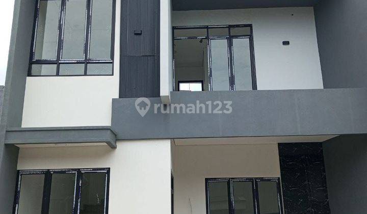 Perumahan 2 Lantai di Ciracas Jaktim, Design Modern Bisa Custom Layout, Lokasi Strategis, Akses Jalan Depan Cluster Lebar 1