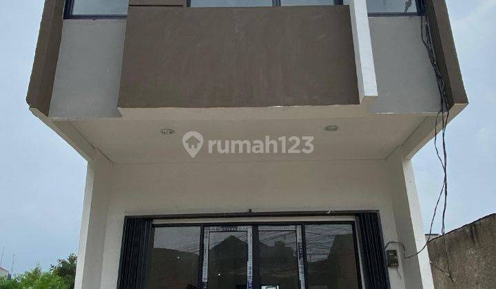 Ruko 2 lantai di lokasi strategis ramai pinggir jalan raya, pasti cuan, investasi tepat untuk masa depan 1