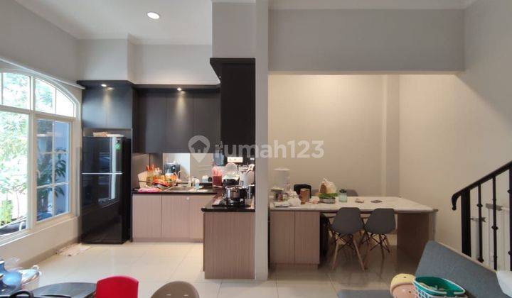 Rumah 2 lantai Cluster Carlton Millennium City Full Furnished 1