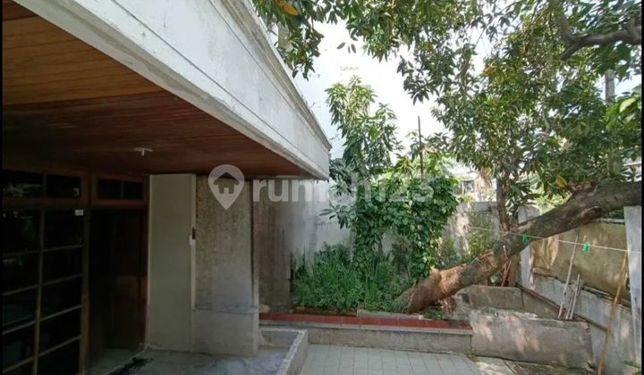 Rumah 2 lantai Green Garden, Kembangan Utara Jakarta Barat 2