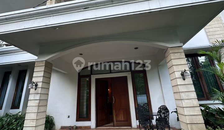 Dijual Rumah Sangat Strategis Pinggir Jalan Kebayoran Baru Jakarta Selatan Dijual Rumah Sangat Strategis Pinggir Jalan Kebayoran Baru Jakarta Selatan