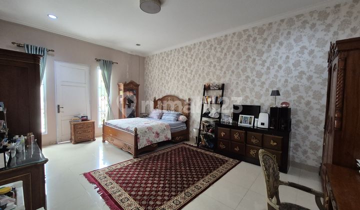 For Sale 2-Story House in Kebayoran Baru, South Jakarta 2