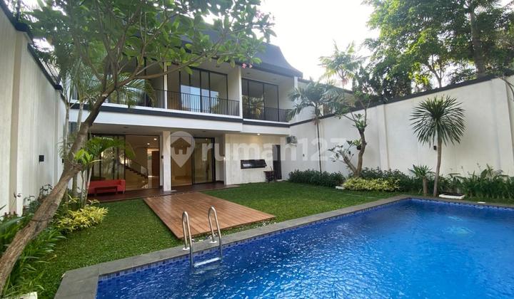 For Sale - Rumah Modern Minimalis di Kemang Jakarta Selatan 