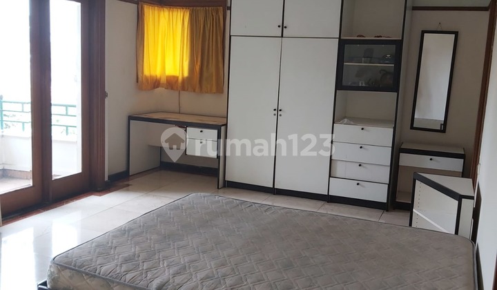 Dijual Murah Rumah Mewah 2 Lantai di Lebak Bulus 2