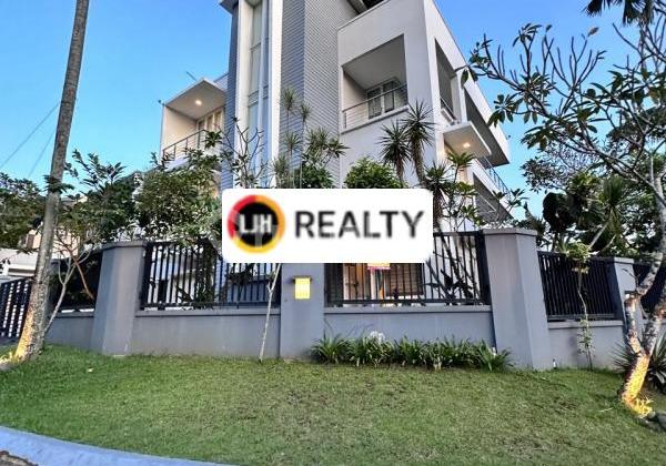 Dijual Murah Villa di Sentul