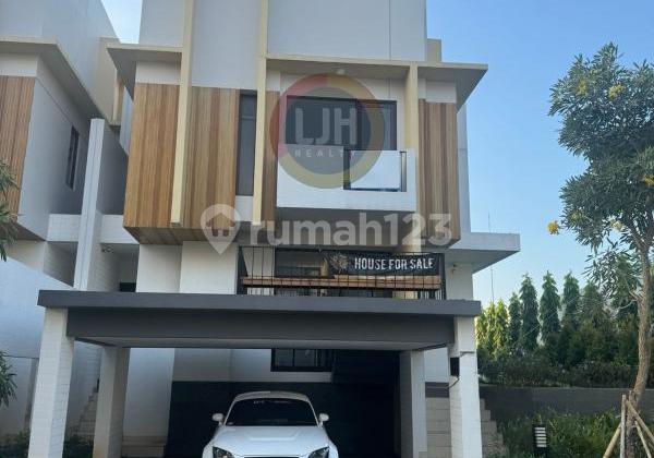 Dijual Rumah Mewah Harga Murah di BSD