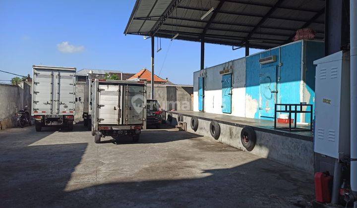 Gudang Cold Storage di Jl Gunung Agung  3