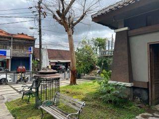 Tempat Usaha Ex Cafe dan Garment 7