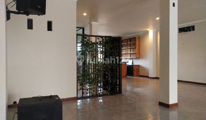 Ruko 2 Lantai Gandeng di Gatot Subroto Barat  9