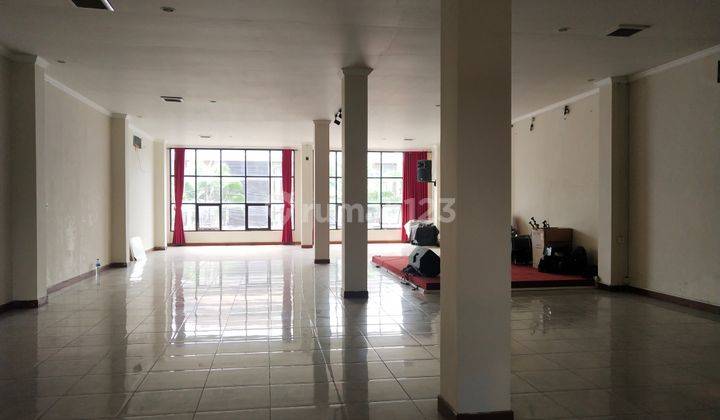 Ruko 2 Lantai Gandeng di Gatot Subroto Barat  16