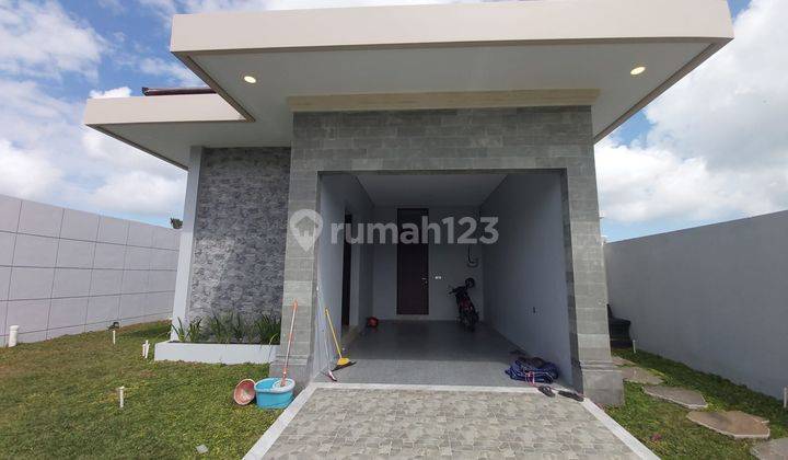 Villa Baru Modern Minimalis di Umalas  1