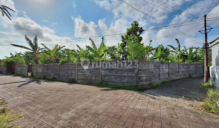 Exclusive land in Yudistira Seminyak  1