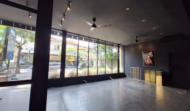 Bangunan Industrial Style Ex Spa  di Raya Kerobokan 2