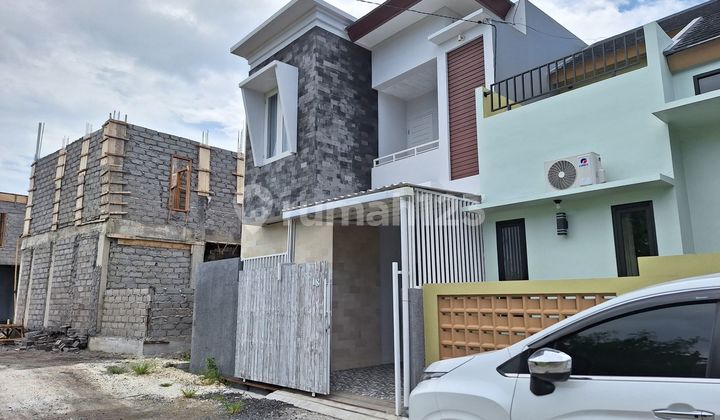 Rumah Strategis Modern Minimalis 2 Lantai Di Gunung Soputan 