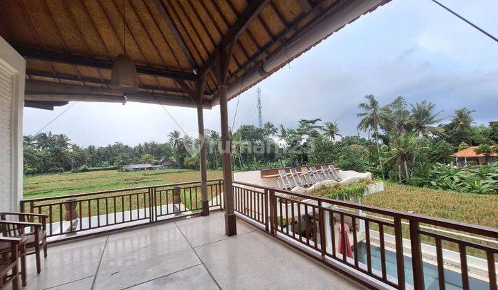 Modern Tropical Villa with Rice Field View in Kemenuh Near Ubud 2