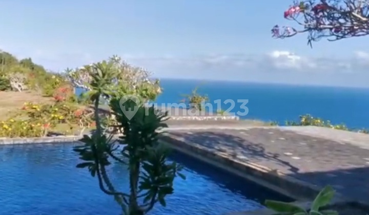 Cliff Land and Beachfront Land in Uluwatu Pecatu
