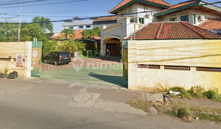 Gedung Ex Sekolah Dan Cocok Untuk Klinik Di Sidakarya