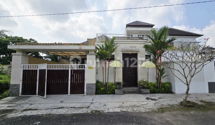 Rumah Style Villa View Sawah Di Singapadu 