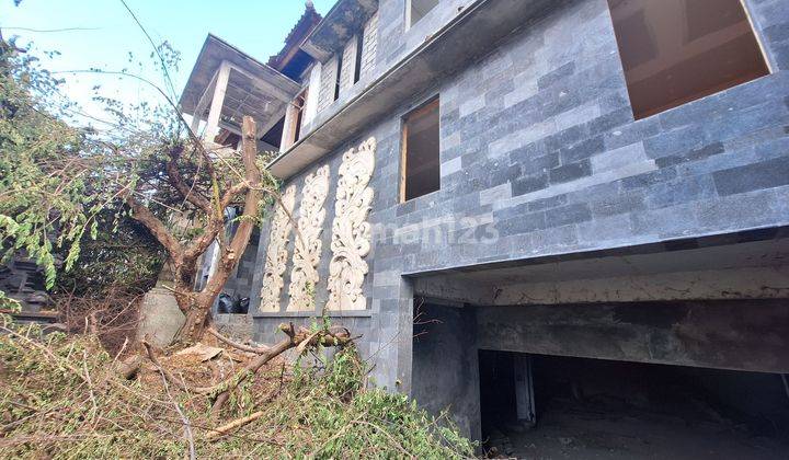 Dijual Cepat Rumah Kokoh Butuh Renovasi Di Jayagiri 2