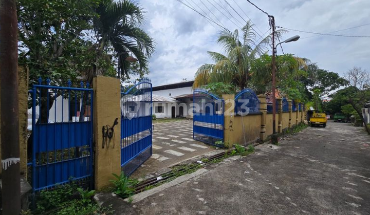 Gudang Plus Kantor Strategis di Noja Dekat Gatot Subroto Timur