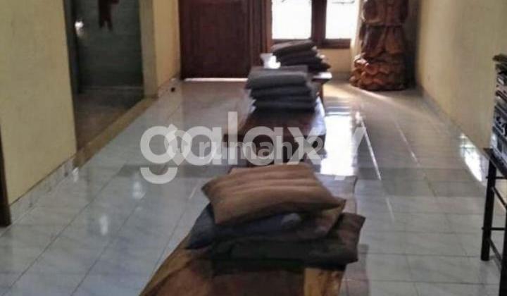 House & Restaurant in Tukad Badung Renon Denpasar, Bali