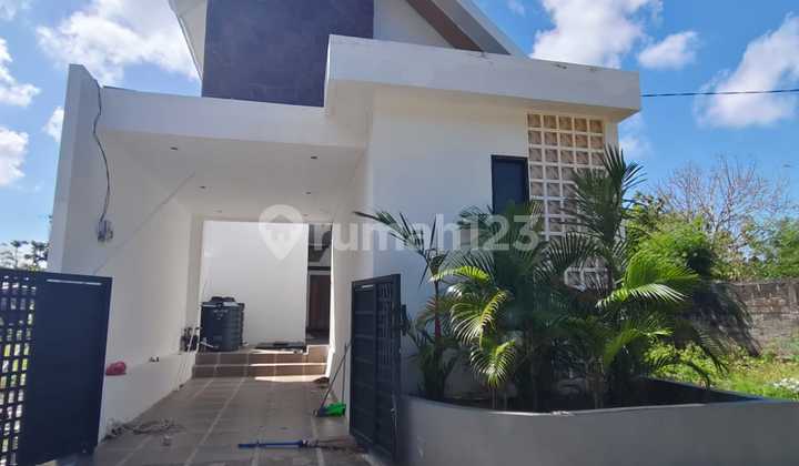 New Modern Tropical Villa in Taman Mumbul Nusadua New Modern Tropical Villa in Taman Mumbul Nusadua