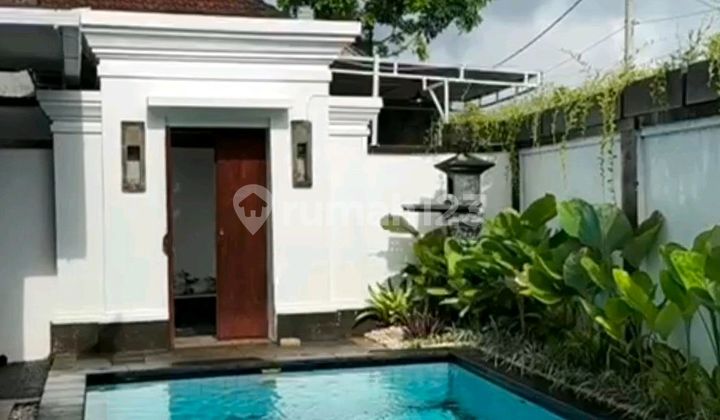 Villa Semi Balinese di Kutat Lestari Sanur