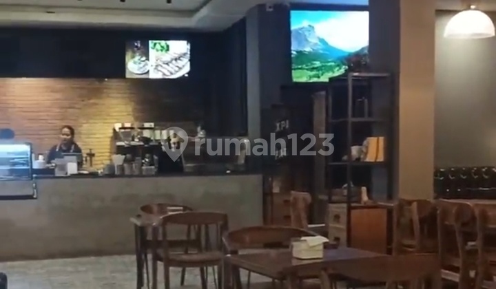 Ruang Usaha Resto Disewakan Dewi Sri Sunset Ruang Usaha Resto Disewakan Dewi Sri Sunset