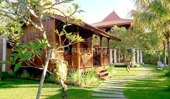 Villa Tropis Modern Joglo Di Lodtunduh Ubud Area 2