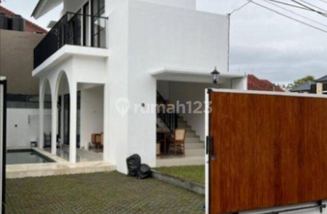 New Modern Tropical Villa Taman Mumbul Benoa 2