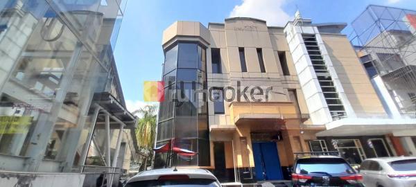 Ruko Strategis Hadap 2 Muka di Boulevard Raya Kelapa Gading Cocok Untuk Bank 