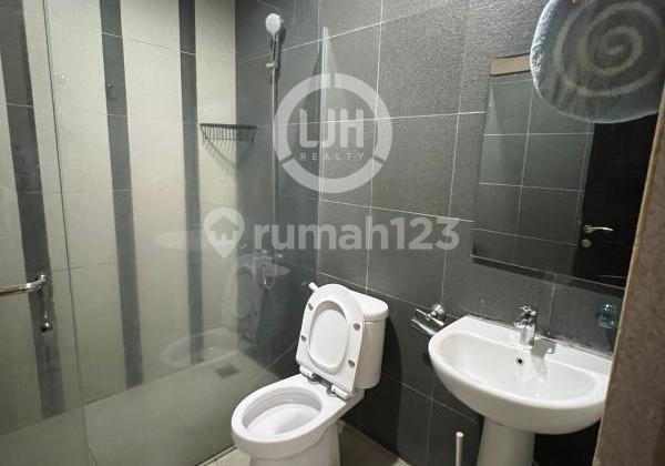 House in a Quiet and Comfortable Location at Kintamani Gold Cluster, Gading Serpong 2