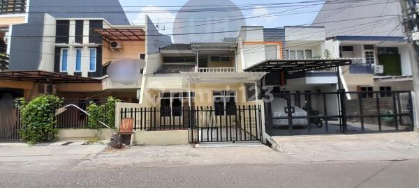 Disewakan Rumah di Kelapa Puan Timur, Kelapa Gading, Jakarta Utara