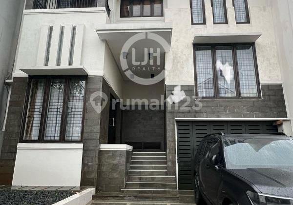 Rumah Lokasi Tenang dan Nyaman di Cluster Kintamani Gold, Gading Serpong