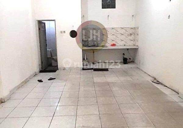 Ruko Disewakan di Pademangan Jakarta Utara Cocok Untuk Usaha , Lokasi Ramai.  2
