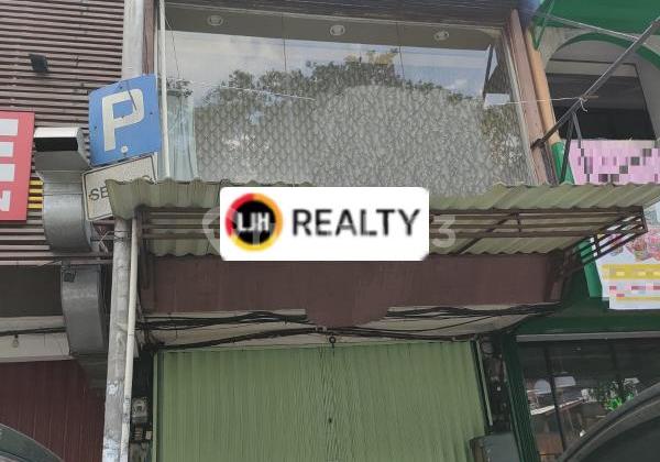 RUKO 3 LANTAI DI JALAN BOULEVARD RAYA AREA KELAPA GADING, JAKARTA UTARA