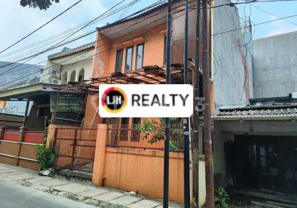 Rumah Siap huni di BCS Kelapa Gading Jakarta Utara Lokasi Strategis Rumah Siap huni di BCS Kelapa Gading Jakarta Utara Lokasi Strategis