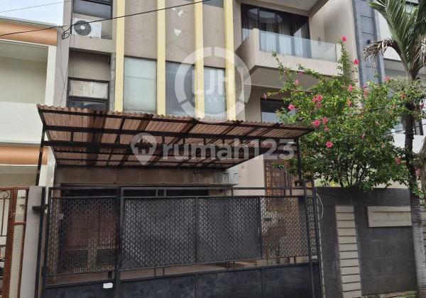 Rumah Strategis di Gading Kirana Timur Kelapa Gading Jakarta Utara Rumah Strategis di Gading Kirana Timur Kelapa Gading Jakarta Utara