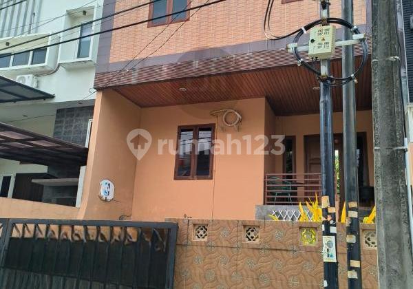 For Sale House in Ramayana, Kelapa Gading, North Jakarta
