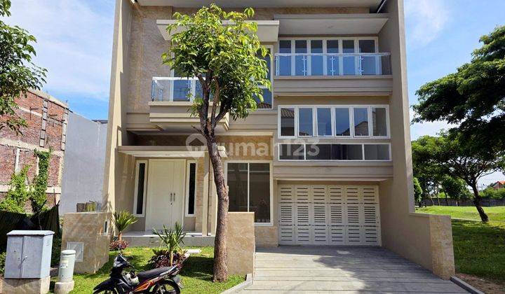 Termurah Rumah Gress Minimalis 2.5 Lt Lux Pakuwon City 1