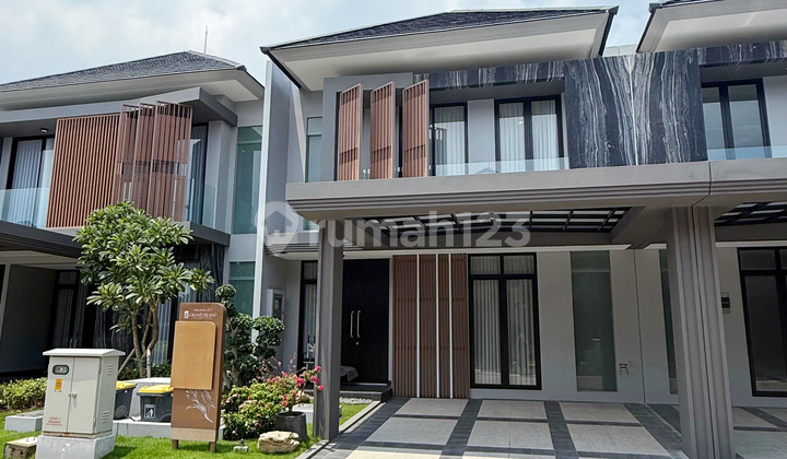New 2-Story Minimalist House in Pakuwon City Near Galaxy 2