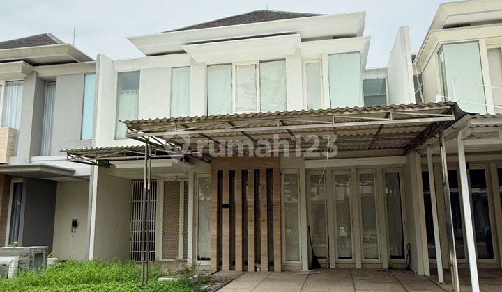 Rumah 2 Lt Minimalis Mewah Murah Pakuwon City 2